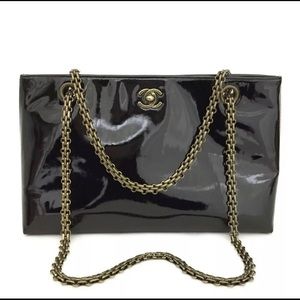 Chanel vintage cc chain shoulder bag